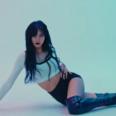 Dress Up Like BlackPink Lisa in LILI’s FILM